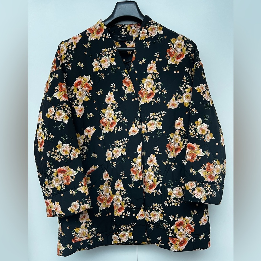 ZARA | Black Quilted Peach & Cream Floral filled Jacket - Picture 9 of 16